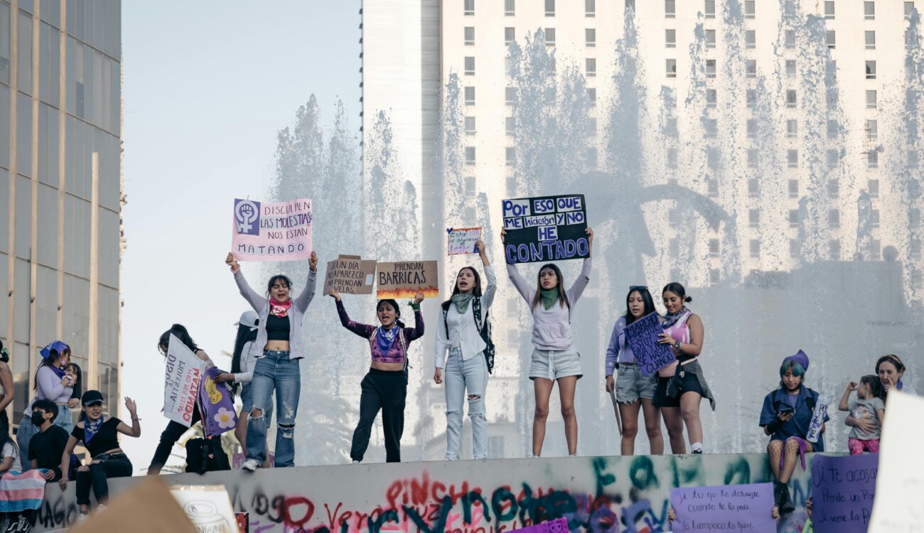 pexels mikegles 15904371 1300x750 1