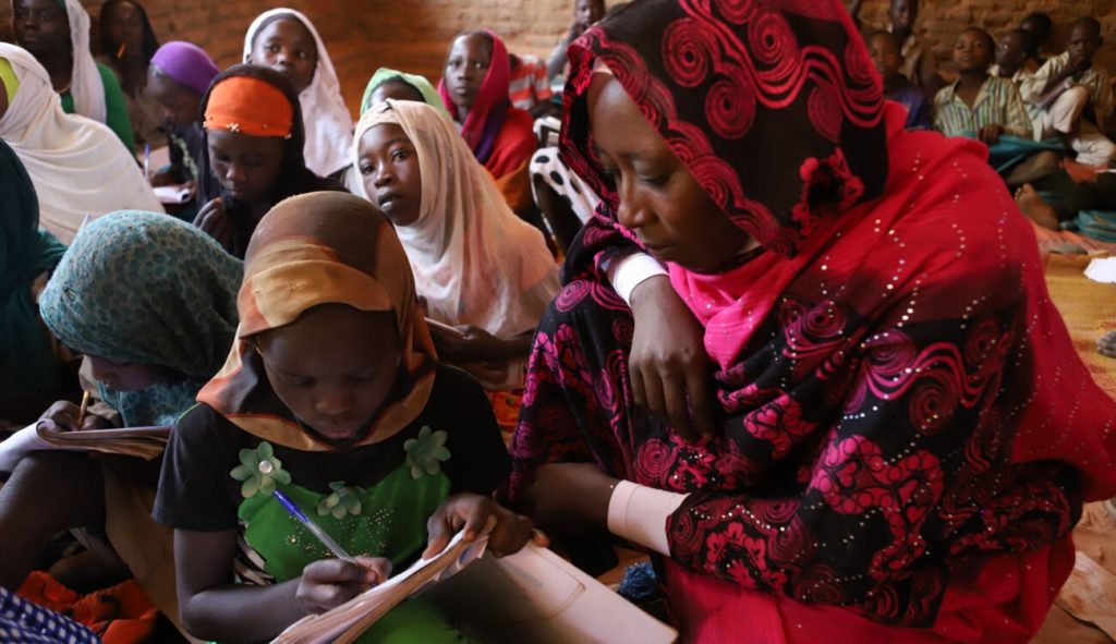 Alarmante descenso de los fondos mundiales destinados a cooperación