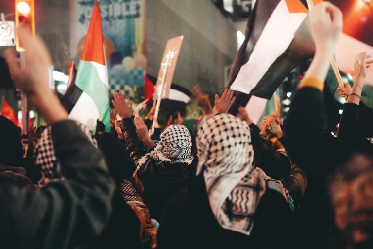 Hambre masiva en Gaza: ni el personal humanitario se salva